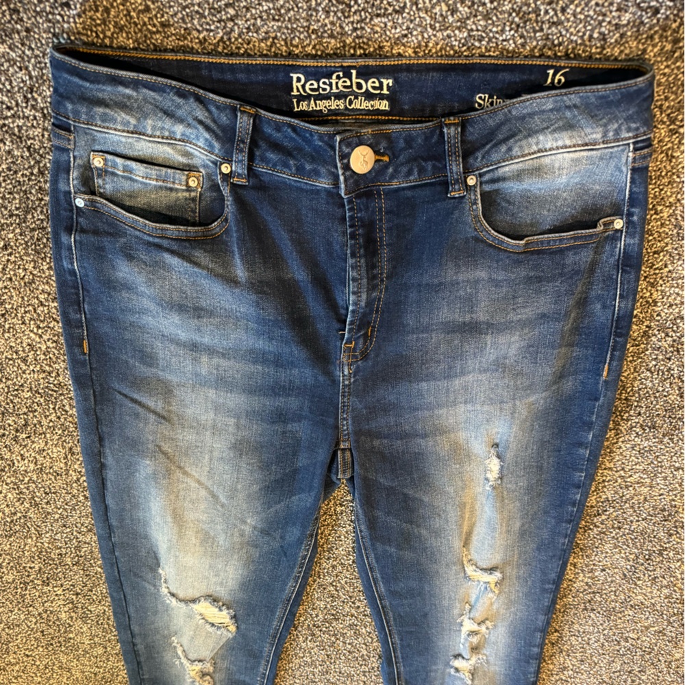 Women’s jeans